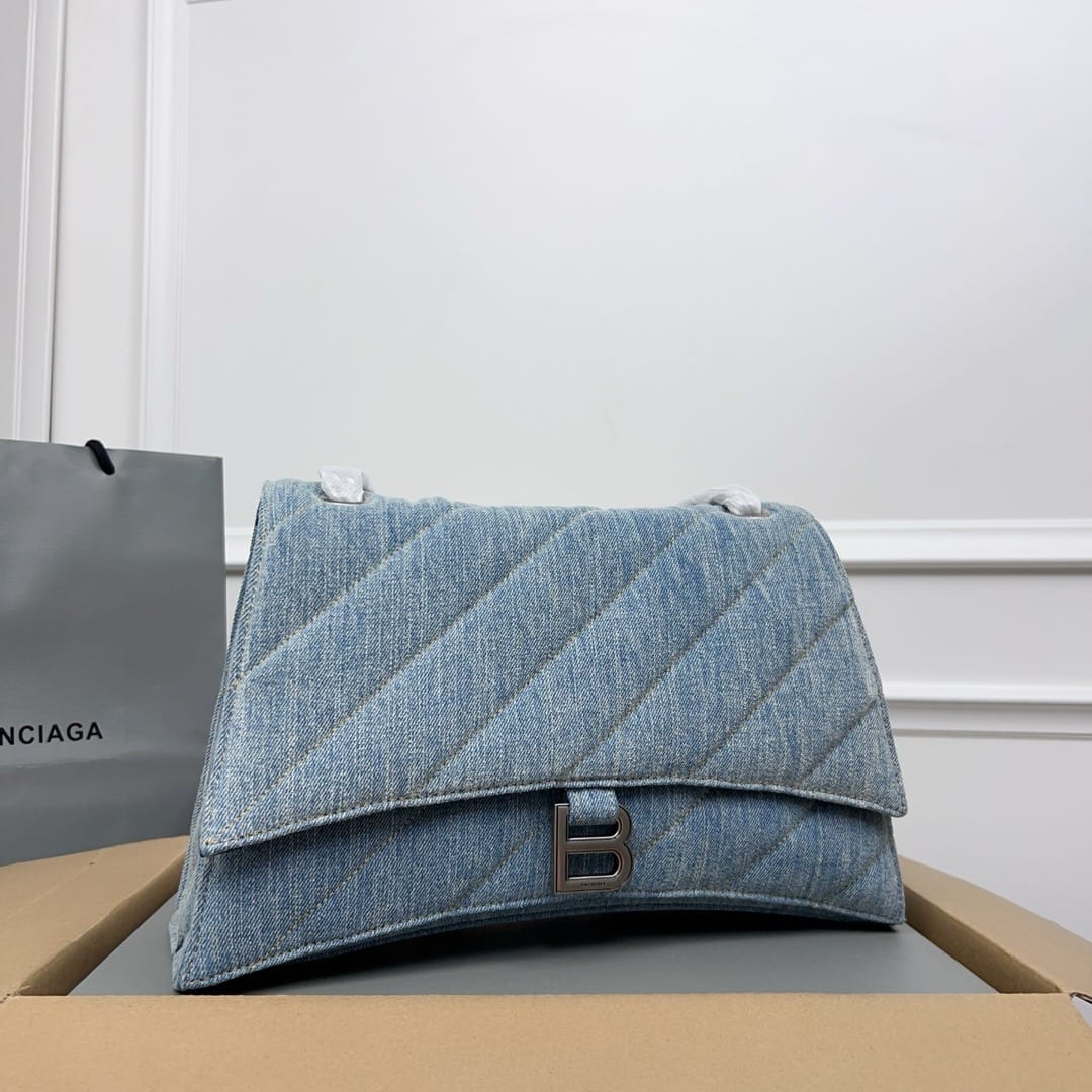 Crush 31cm Balenciaga