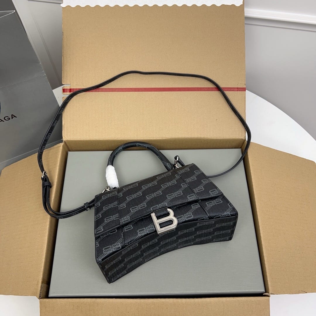 Hourglass 23cm Balenciaga 593546.5