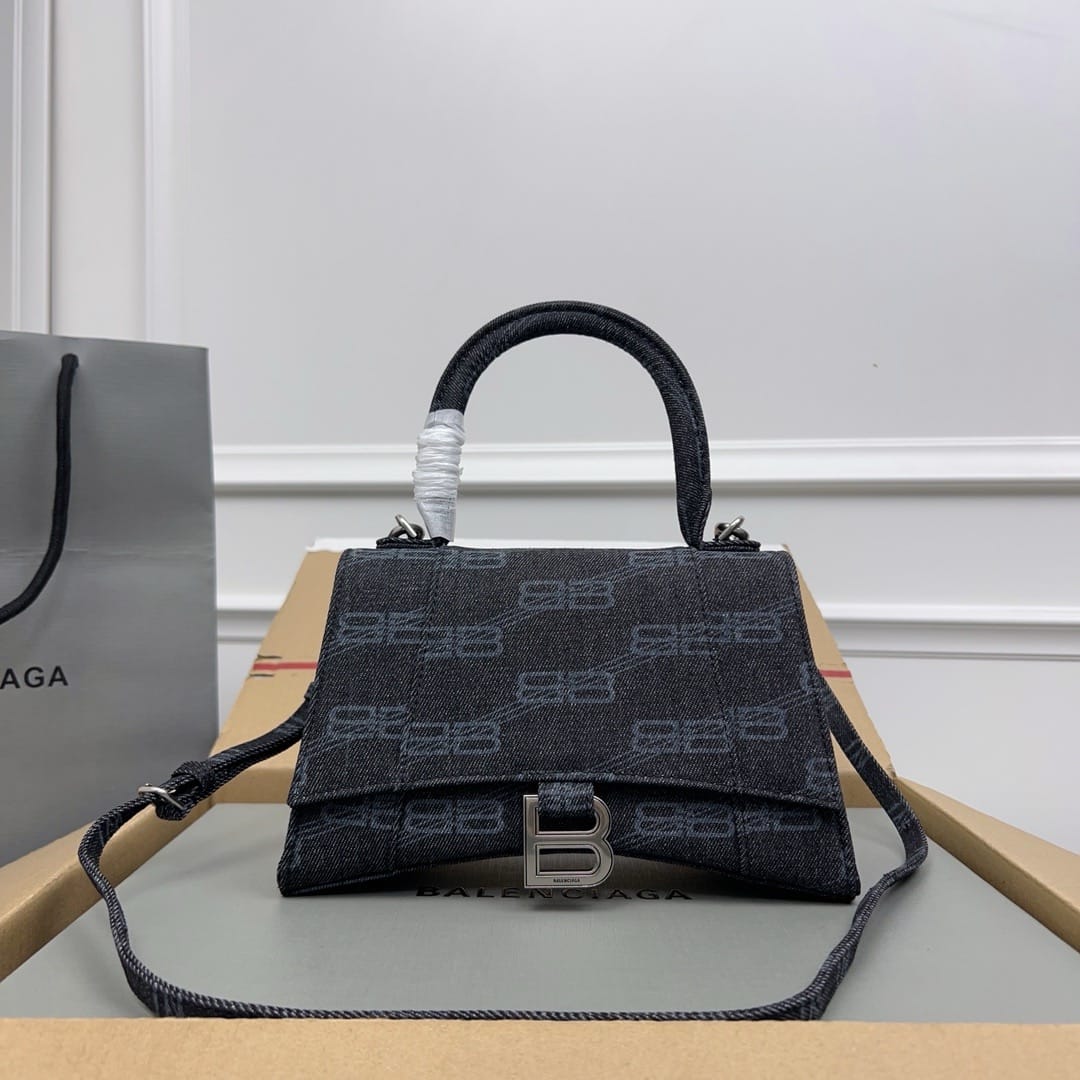 Hourglass 23cm Balenciaga 593546.7