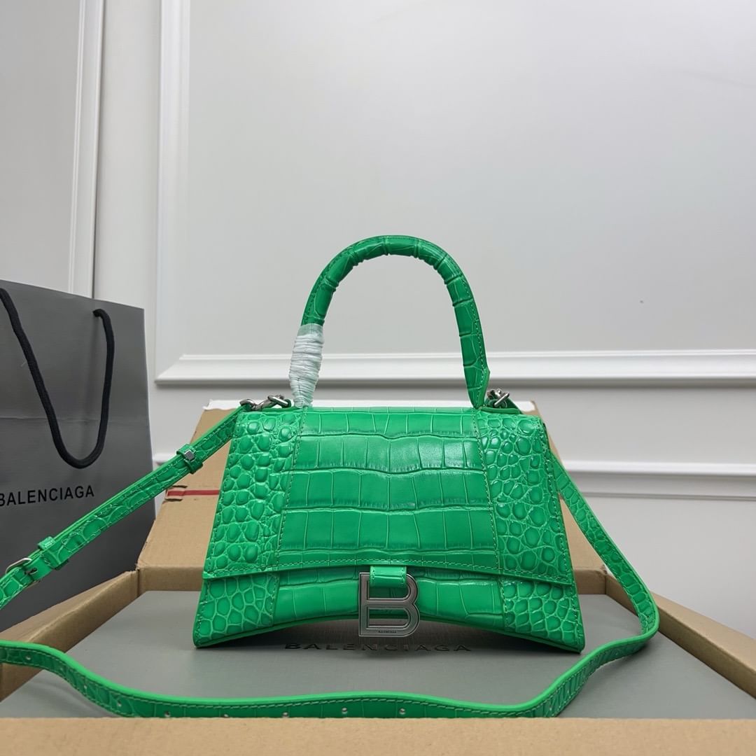 Hourglass 23cm Balenciaga 593546.13