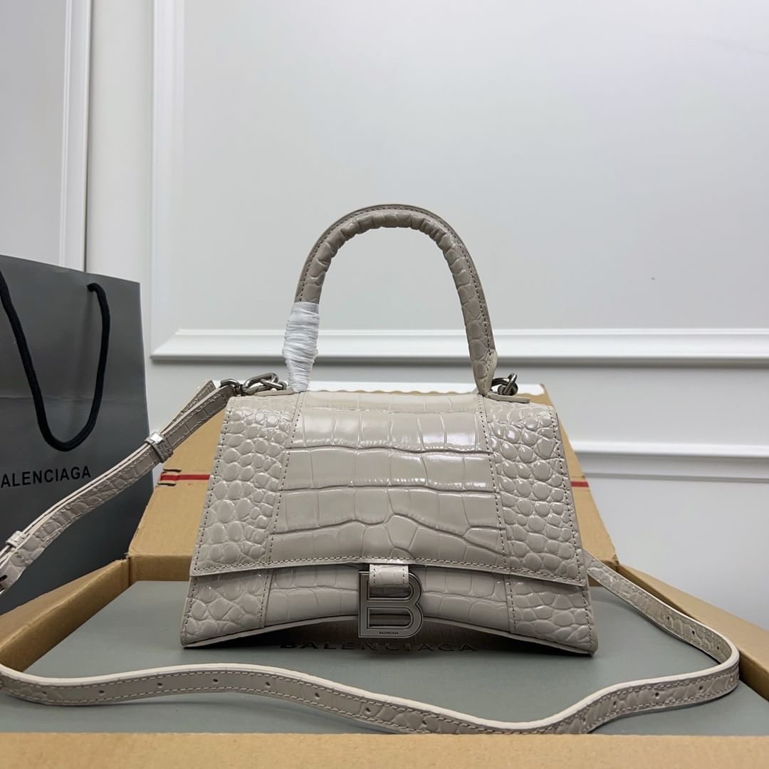 Hourglass 23cm Balenciaga 593546.14