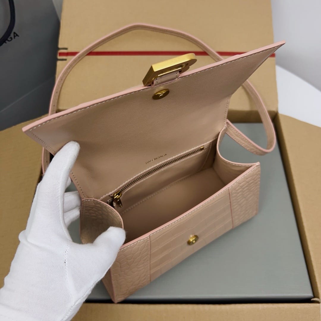 Hourglass 23cm Balenciaga 593546.17