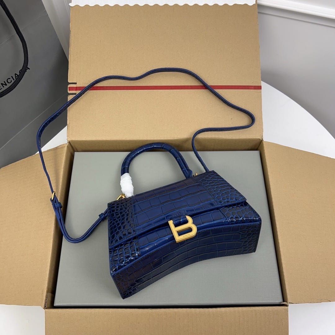 Hourglass 23cm Balenciaga 593546.24