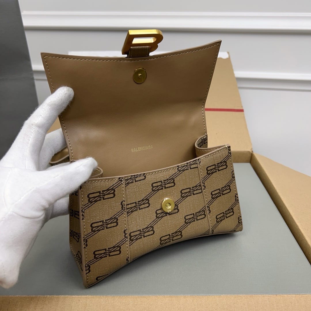 Hourglass 19cm Balenciaga 3