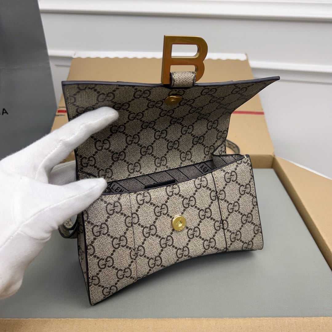 Hourglass 19cm Balenciaga 7