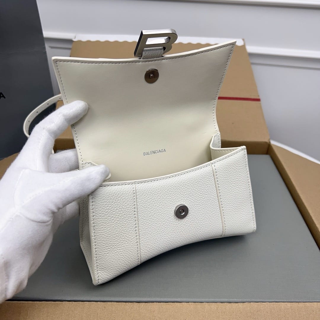 Hourglass 19cm Balenciaga 8