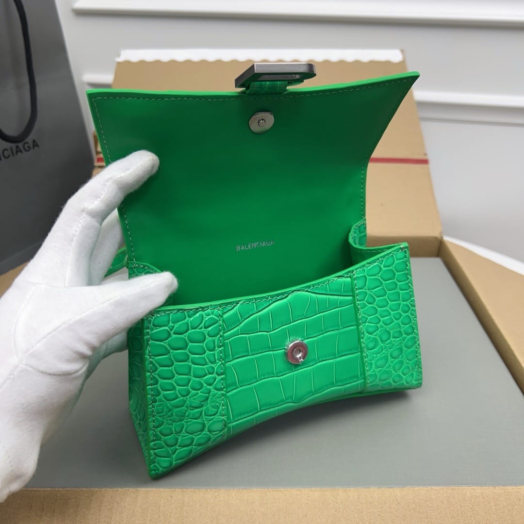 Hourglass 19cm Balenciaga 10