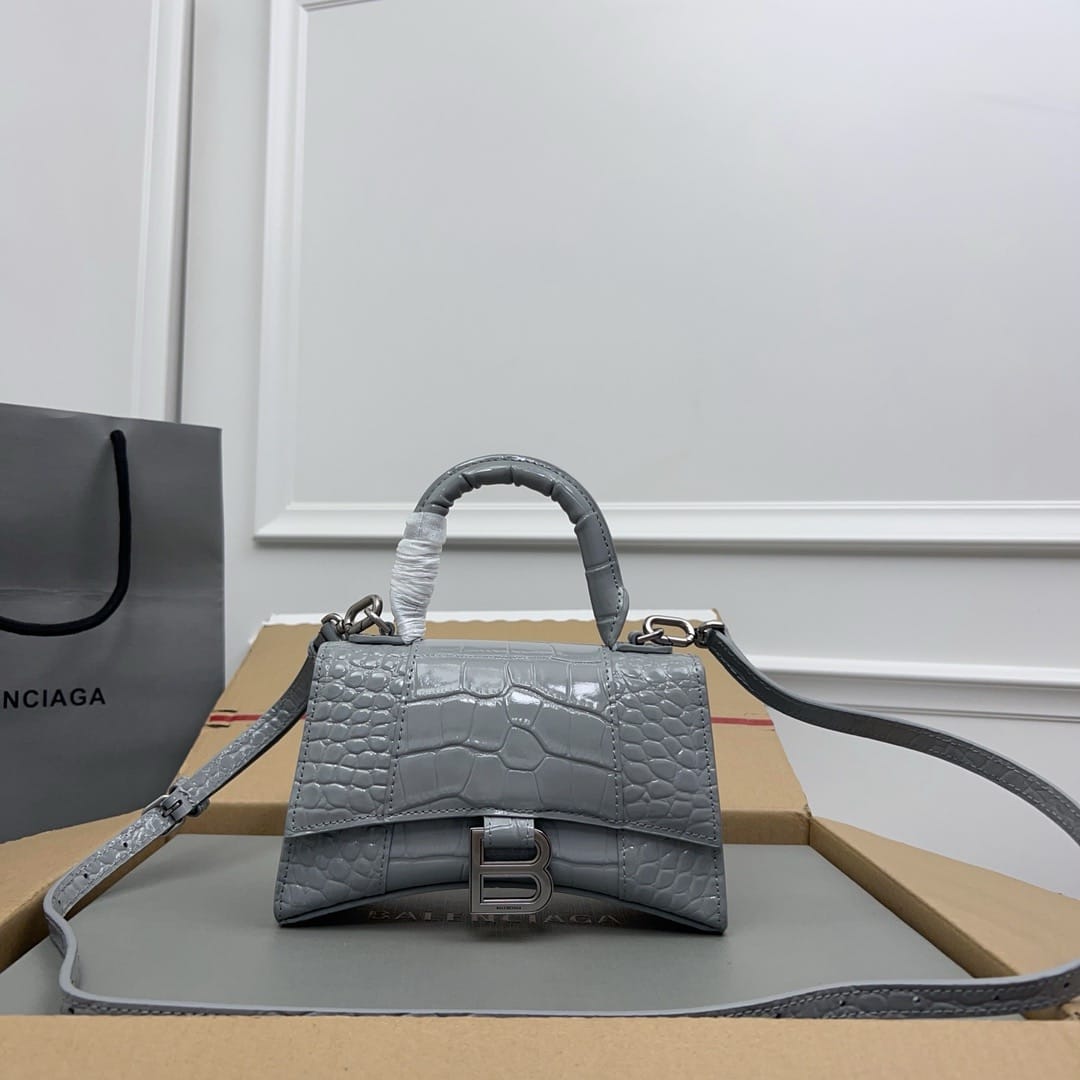 Hourglass 19cm Balenciaga 28