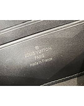 Alpha Wearable Louis Vuitton M81260