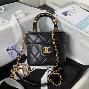 23S Chanel AS3973.1