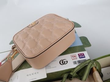 Matelasse Gucci 702234.1