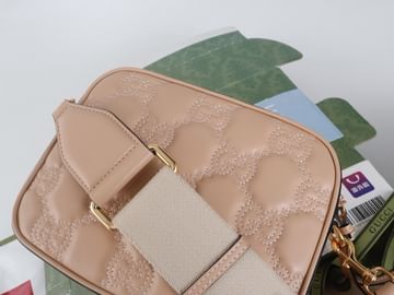 Matelasse Gucci 702234.1