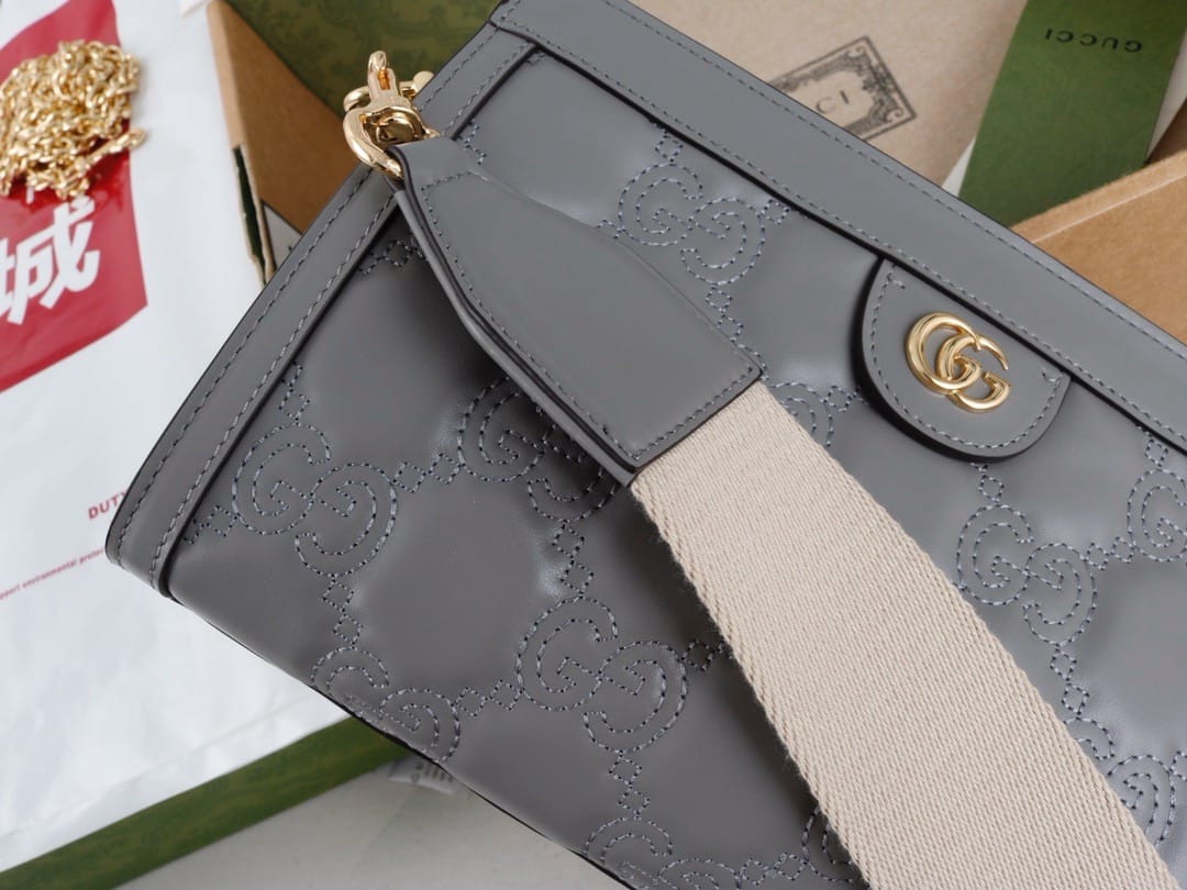 Matelasse Gucci 702200