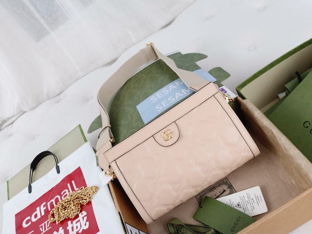 Matelasse Gucci 702200.2