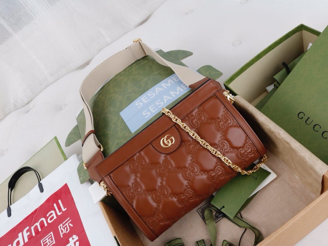 Matelasse Gucci 702200.3