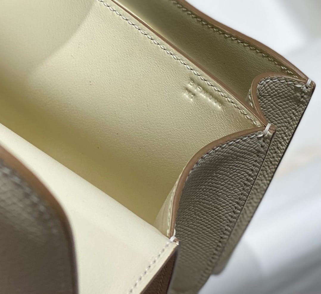 Constance Epsom 19cm Hermes HCon.8