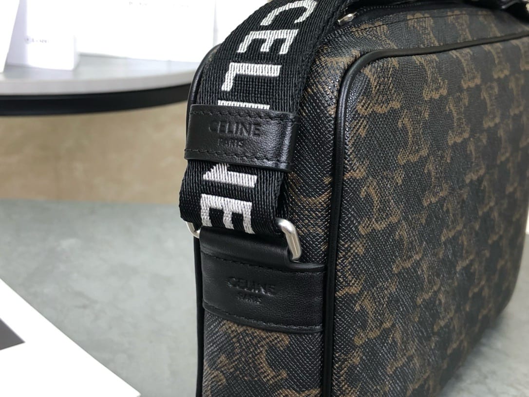 Camera Celine 197202