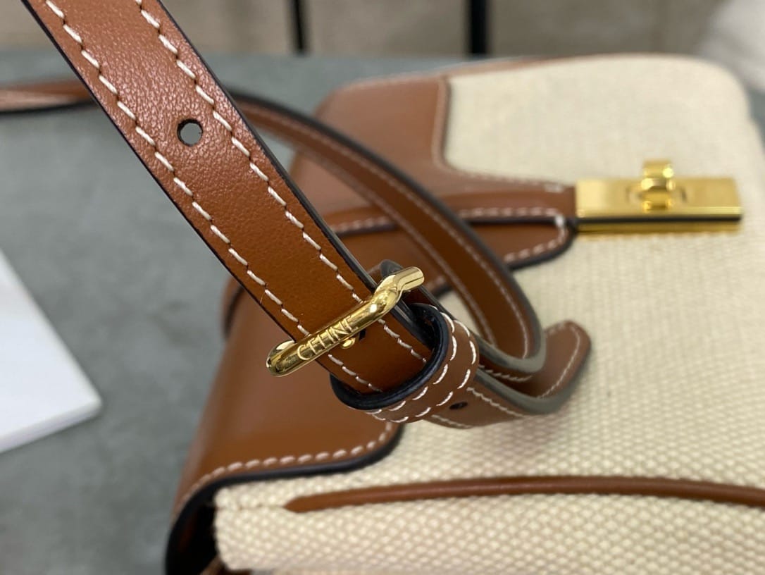 Soft 16 Mini Celine 10L352