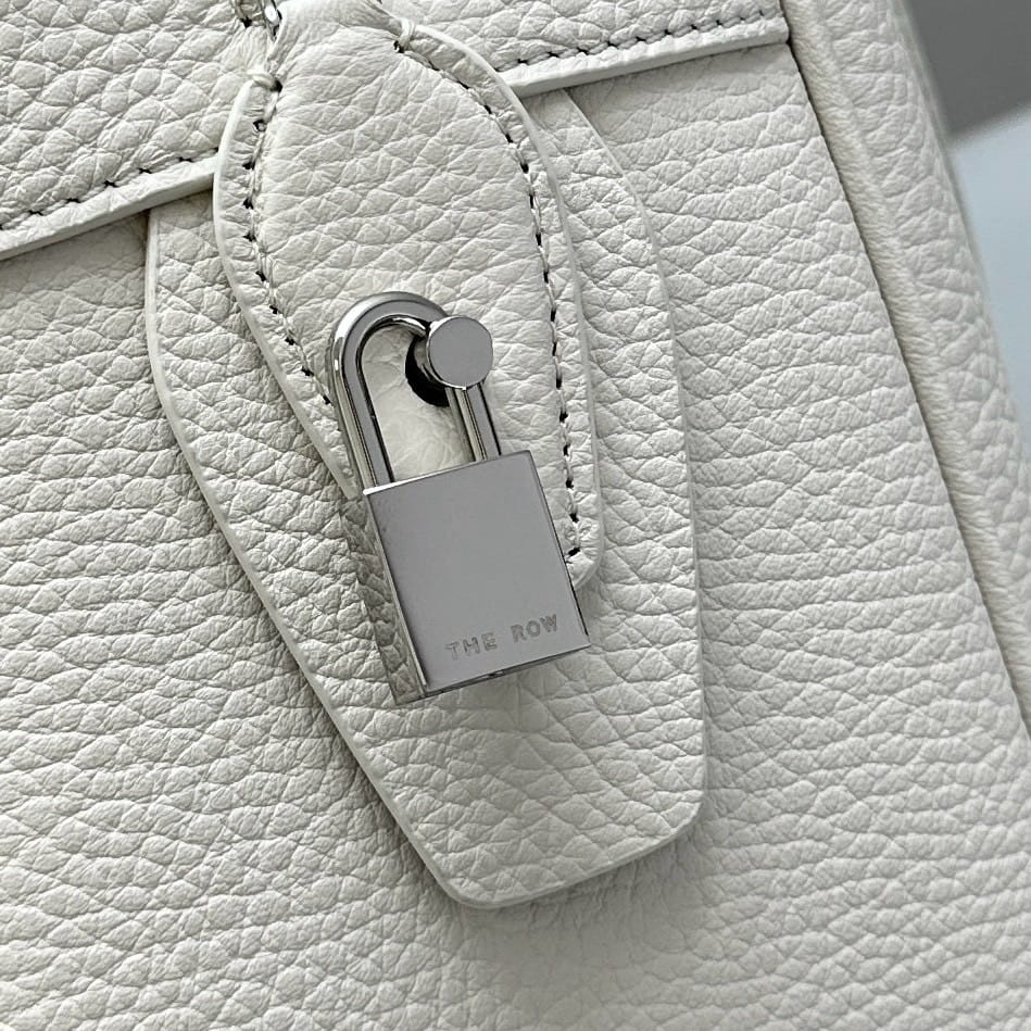 India 12 The Row White