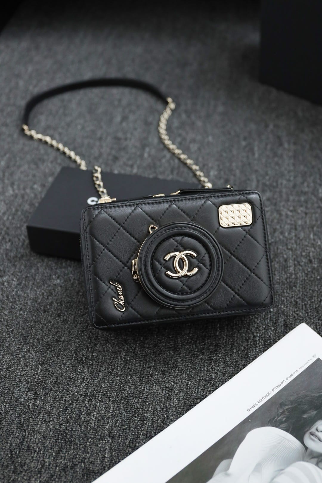 Сумка-камера Chanel AS4817