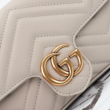 GG Marmont Gucci 751526