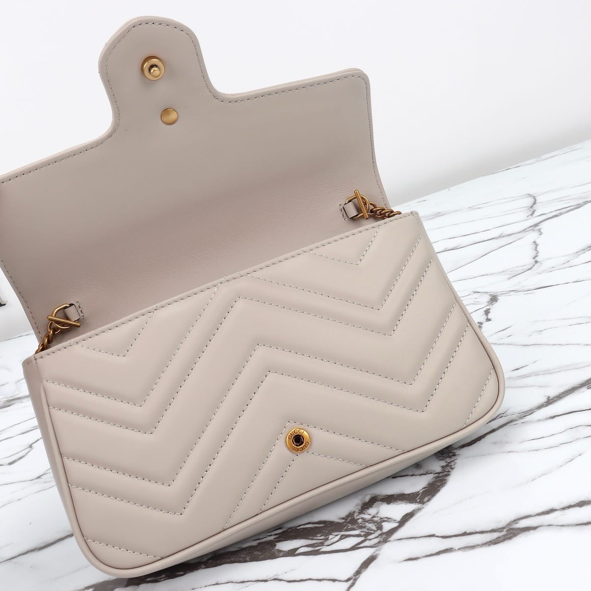 GG Marmont Gucci 751526