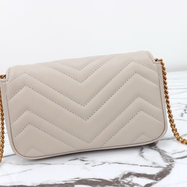 GG Marmont Gucci 476433.17