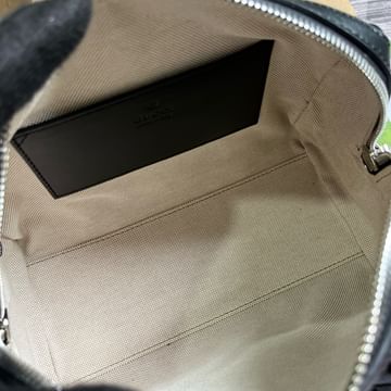 Duffel Gucci 725292.6