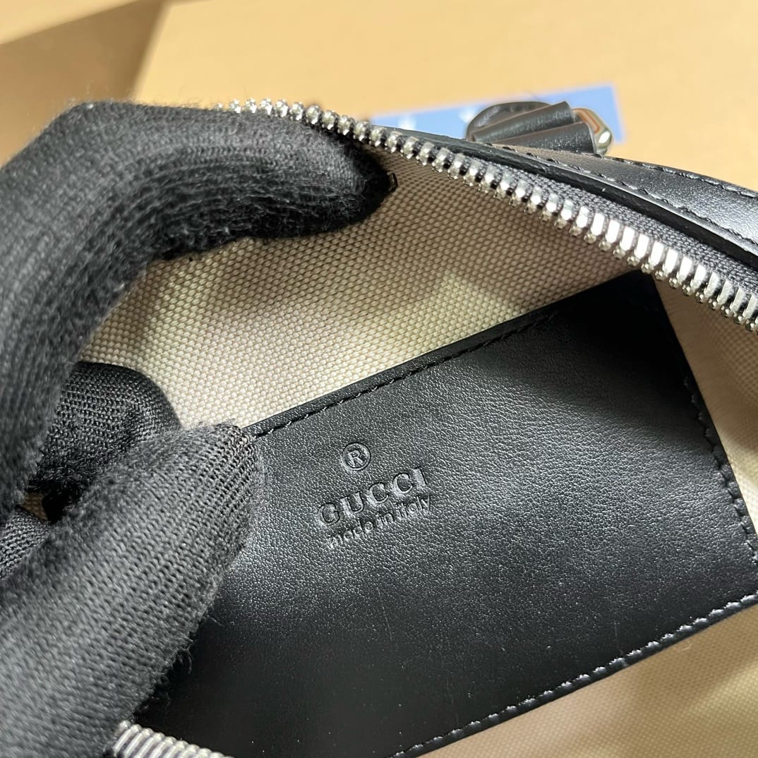 Duffel Gucci 725292.6