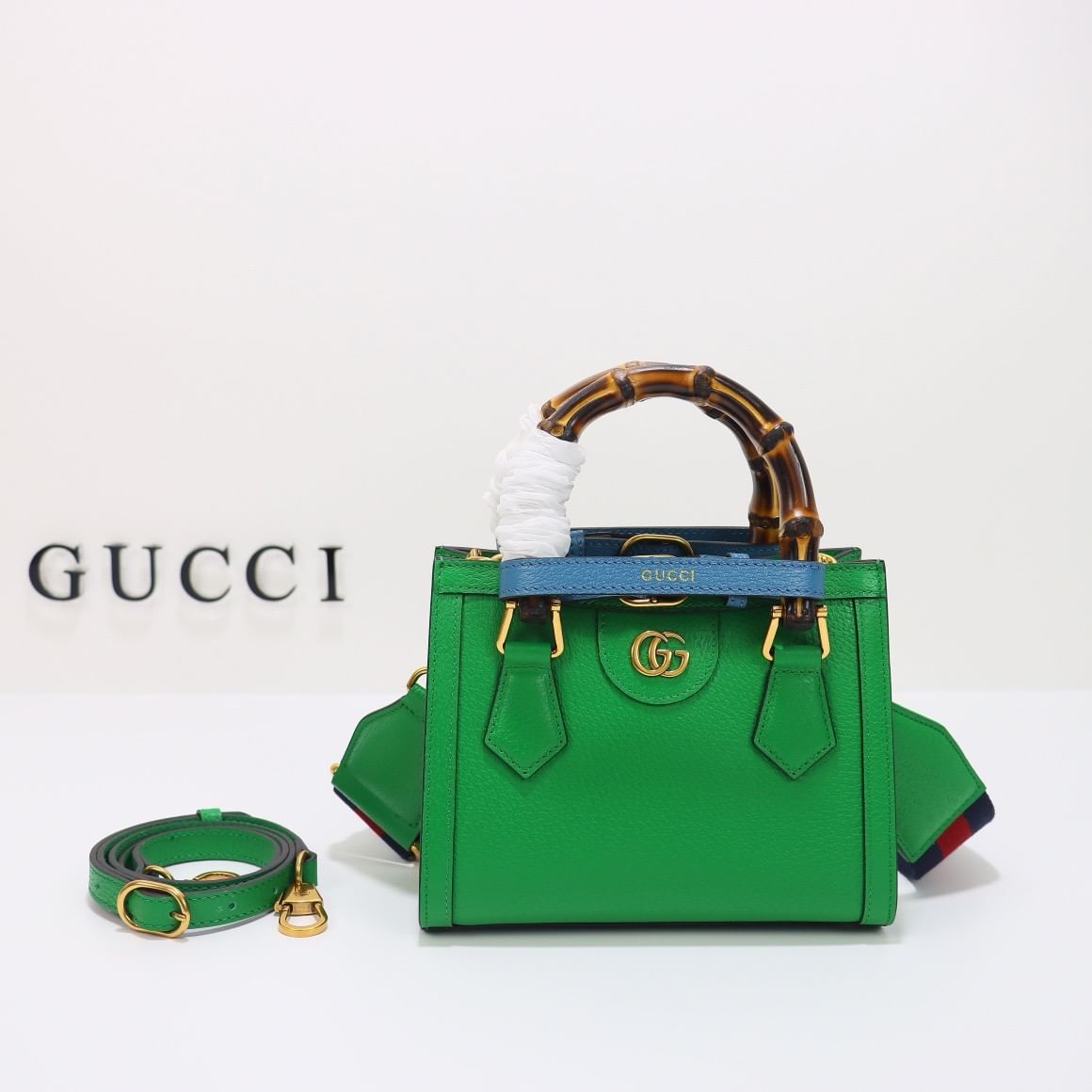 Diana Gucci 702732