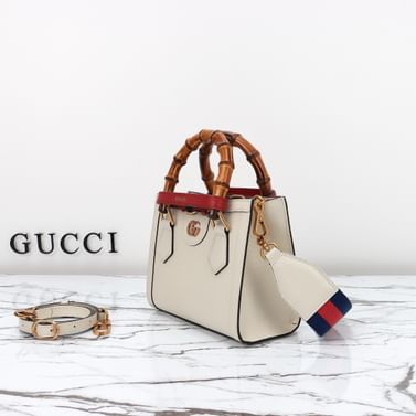Diana Gucci 702732.3