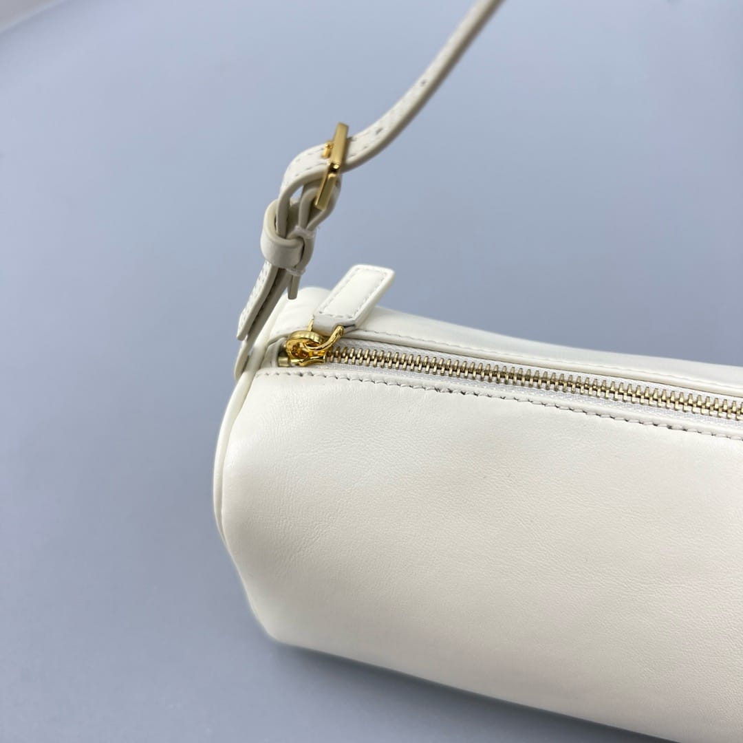 90's Bag The Row E68865