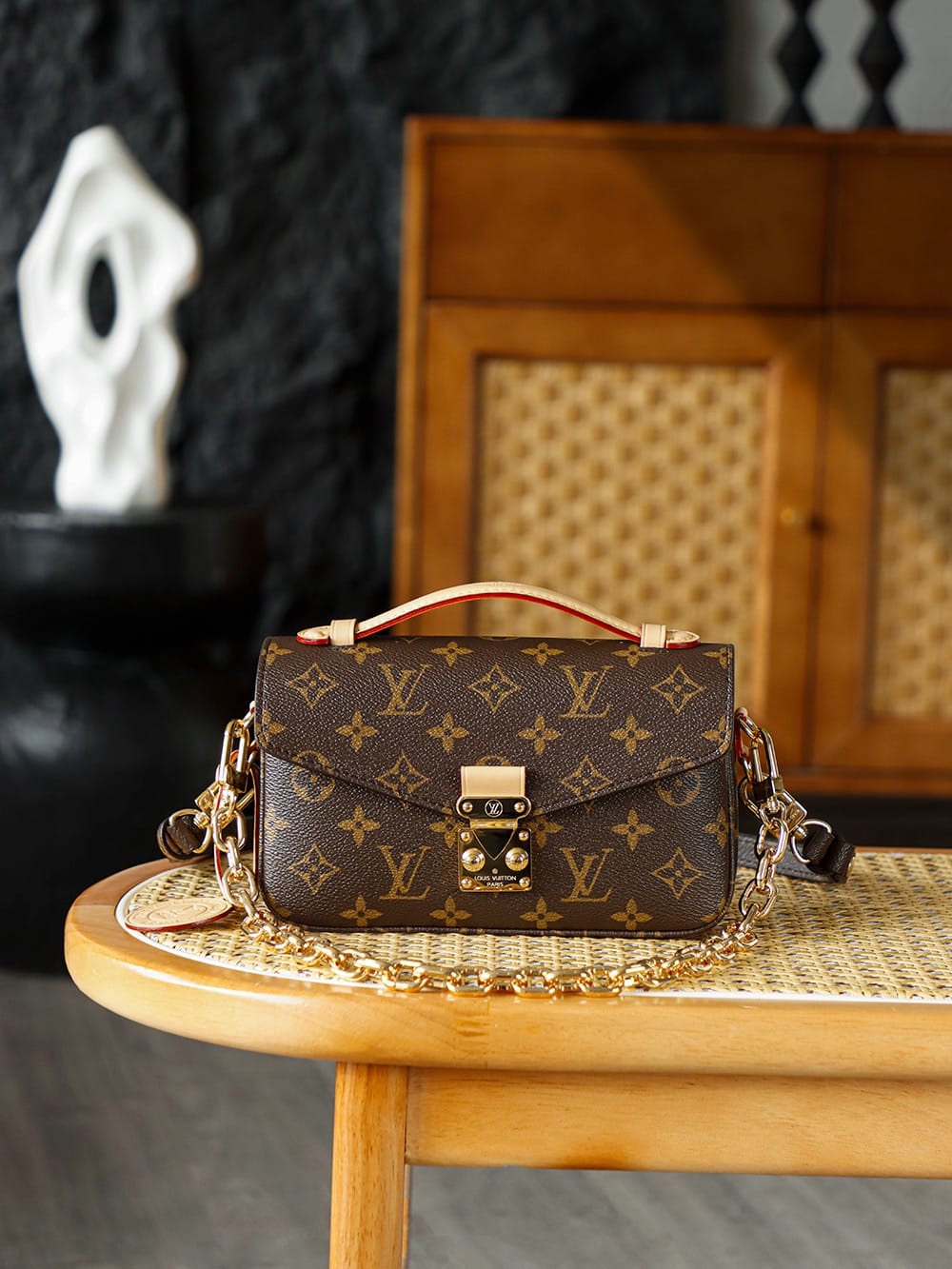 Pochette Metis East West Louis Vuitton M46279