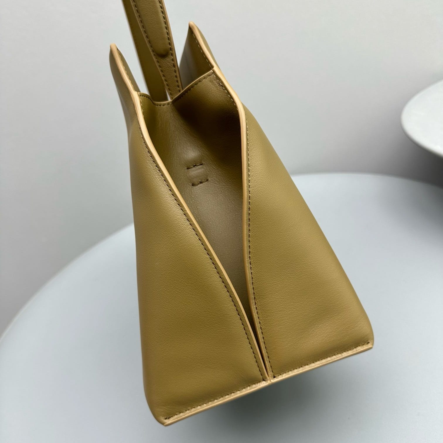 Sienna The Row E688128.2