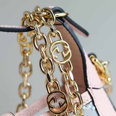 Jackie 1961 Gucci 677027.1