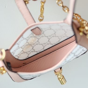 Jackie 1961 Gucci 677027.1