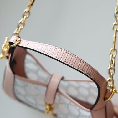 Jackie 1961 Gucci 677027.1