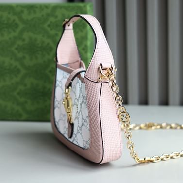 Jackie 1961 Gucci 677027.1