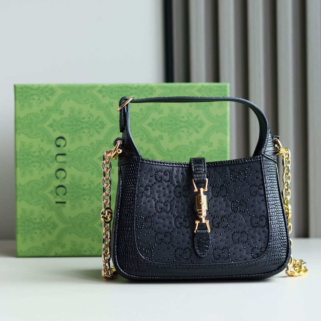 Jackie 1961 Gucci 677027.3