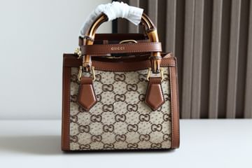 Diana Gucci 707449.1