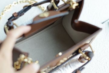 Diana Gucci 707449.1