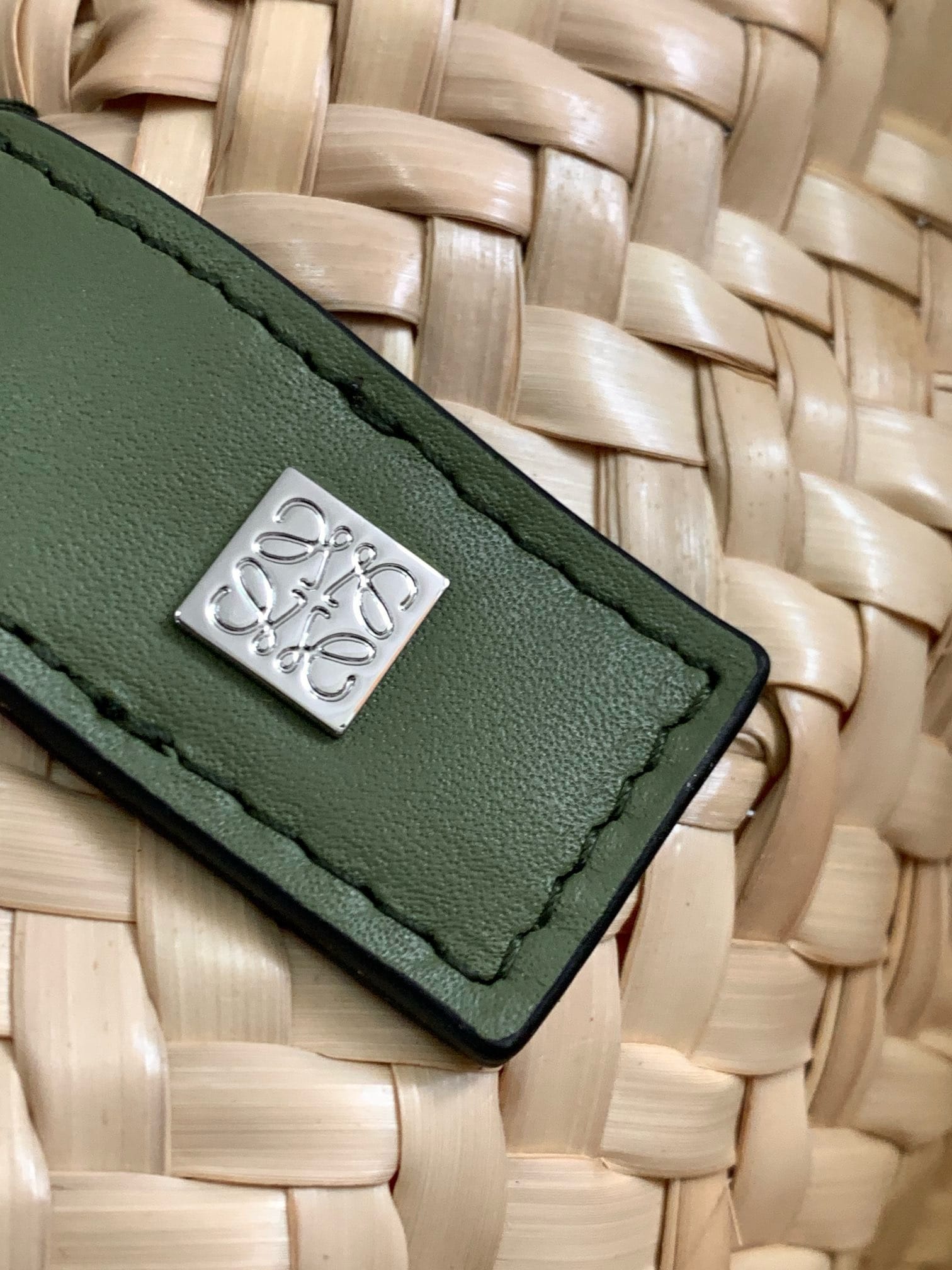 Basket 47cm Loewe 8005