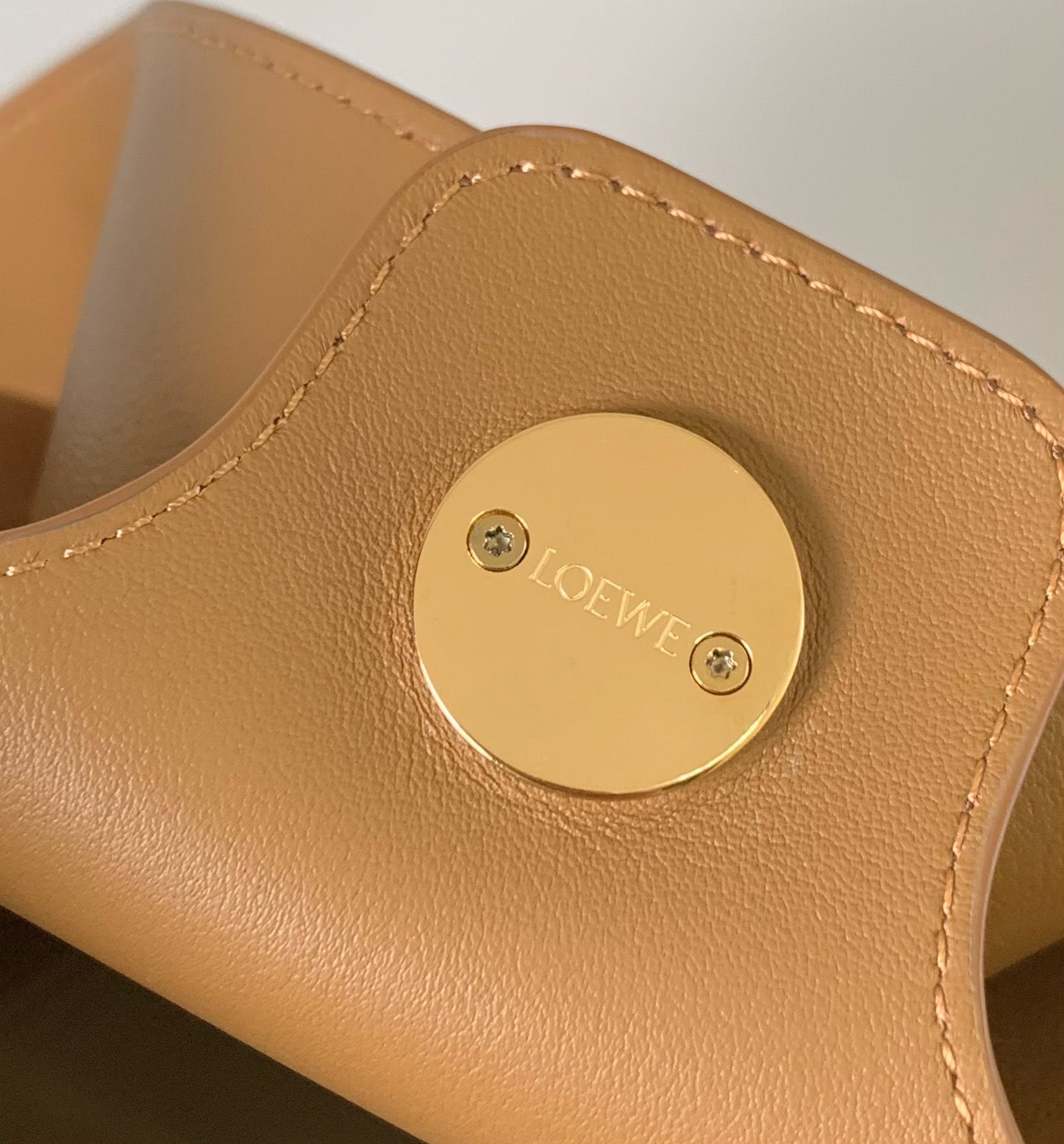 Pebble Bucket Loewe 9047.6