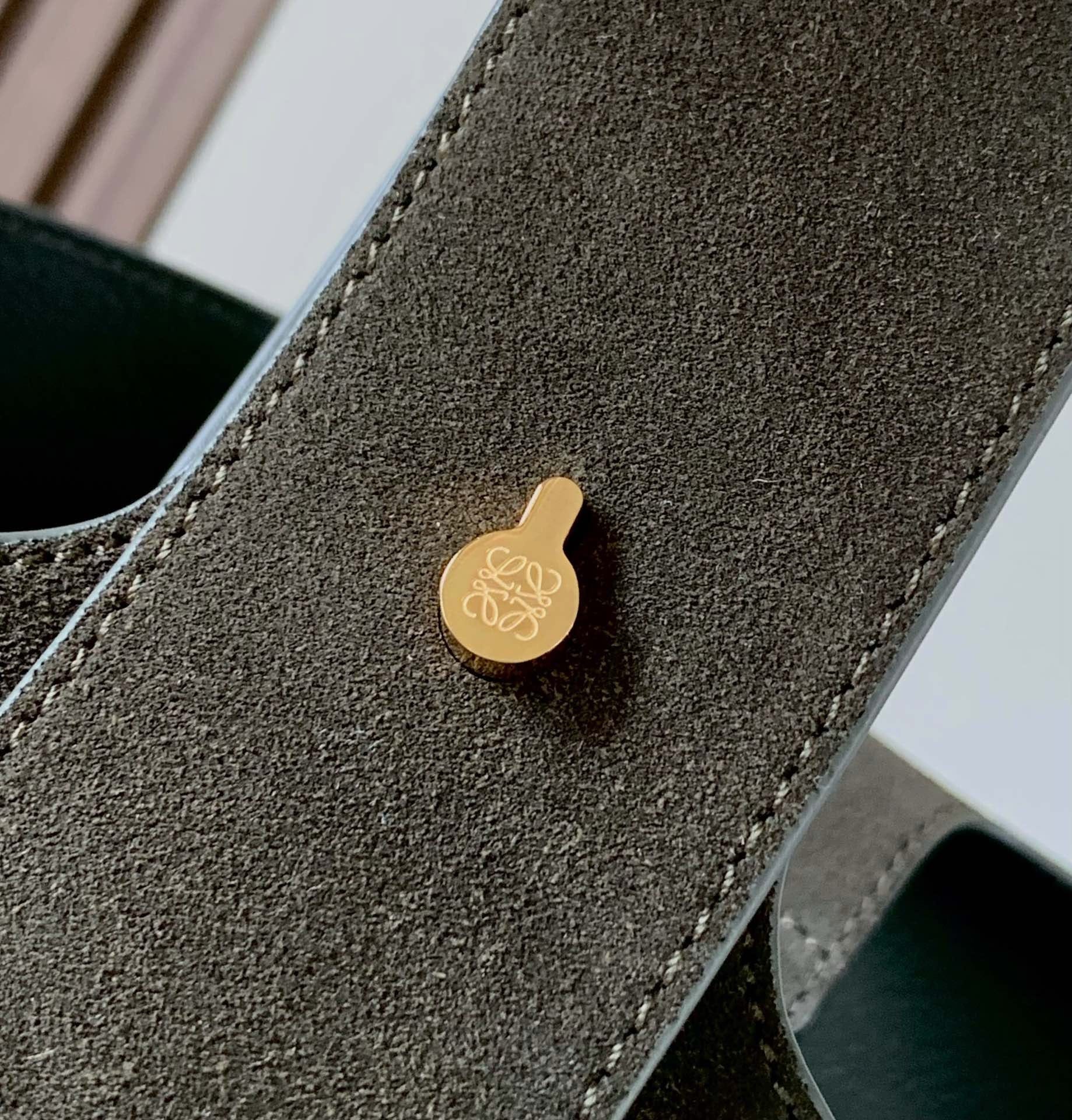 Pebble Bucket Loewe 9047.07