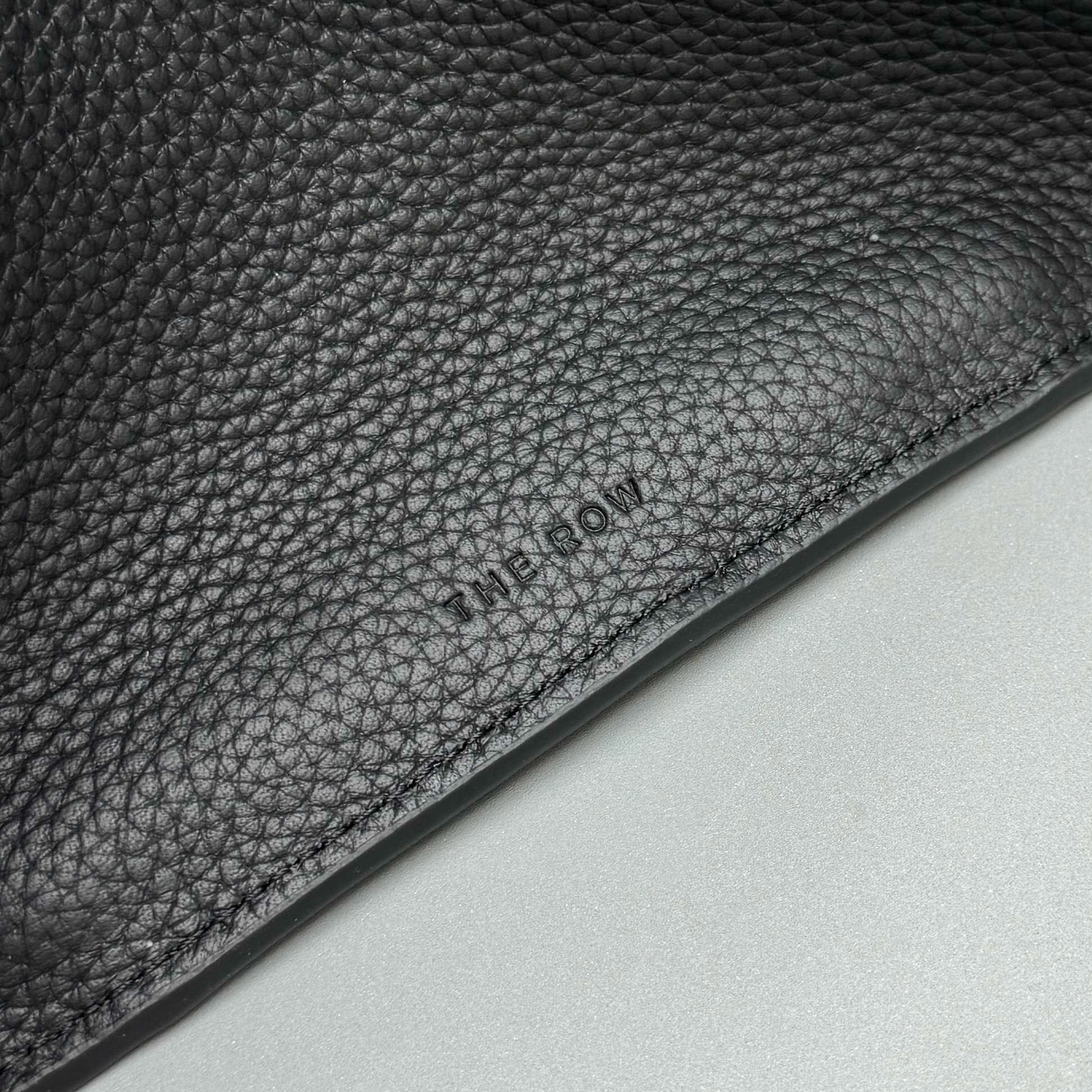 EW Margaux The Row E688158.1