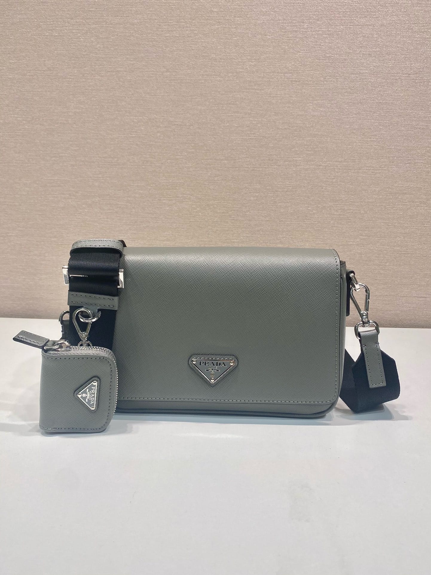 Saffiano Leather Prada 2VD059