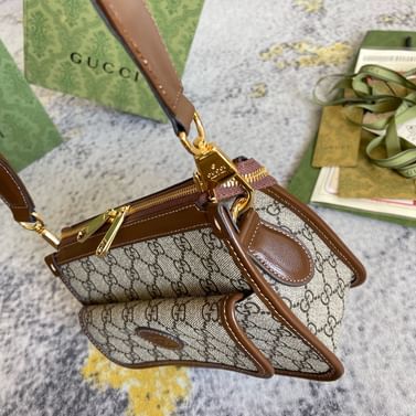 Messenger Gucci 674164