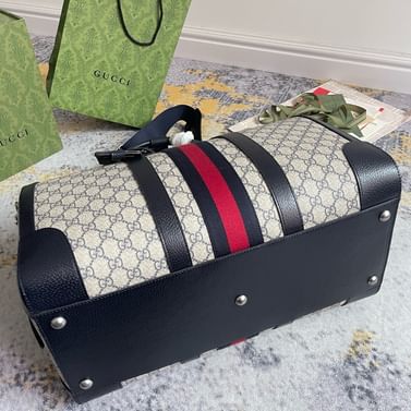 Savoy Duffle Gucci 724642