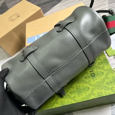 Duffle Gucci 725701