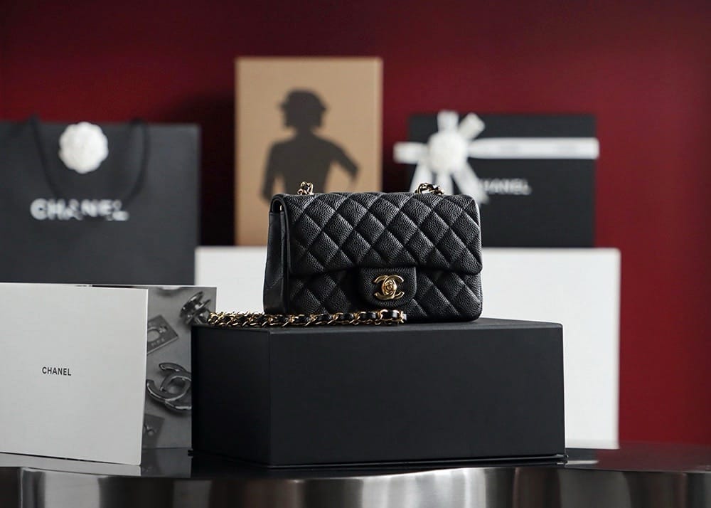 Classic Flap Gold 20cm Chanel 1116